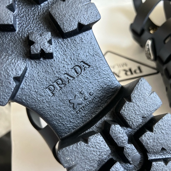 Brand New w Box Prada Rubber Monolith sandals black Gladiator summer shoes 38 - Picture 6 of 9